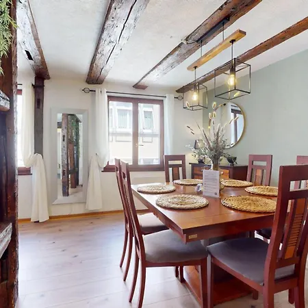 Au Petit Vauban 2 & Parking * コルマール